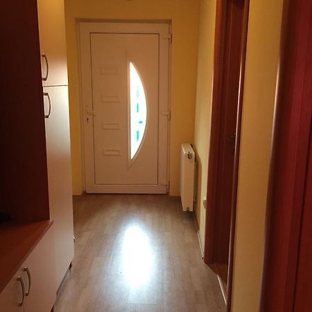 Apartmani Malina 3 비옐리나 외부 사진